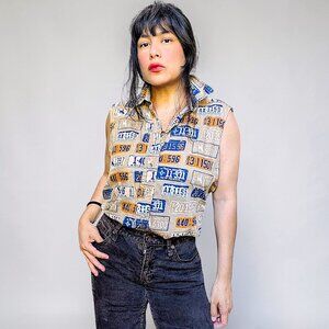 Vintage USA made Barn Fly rodeo license plates button down collared shirt W's L